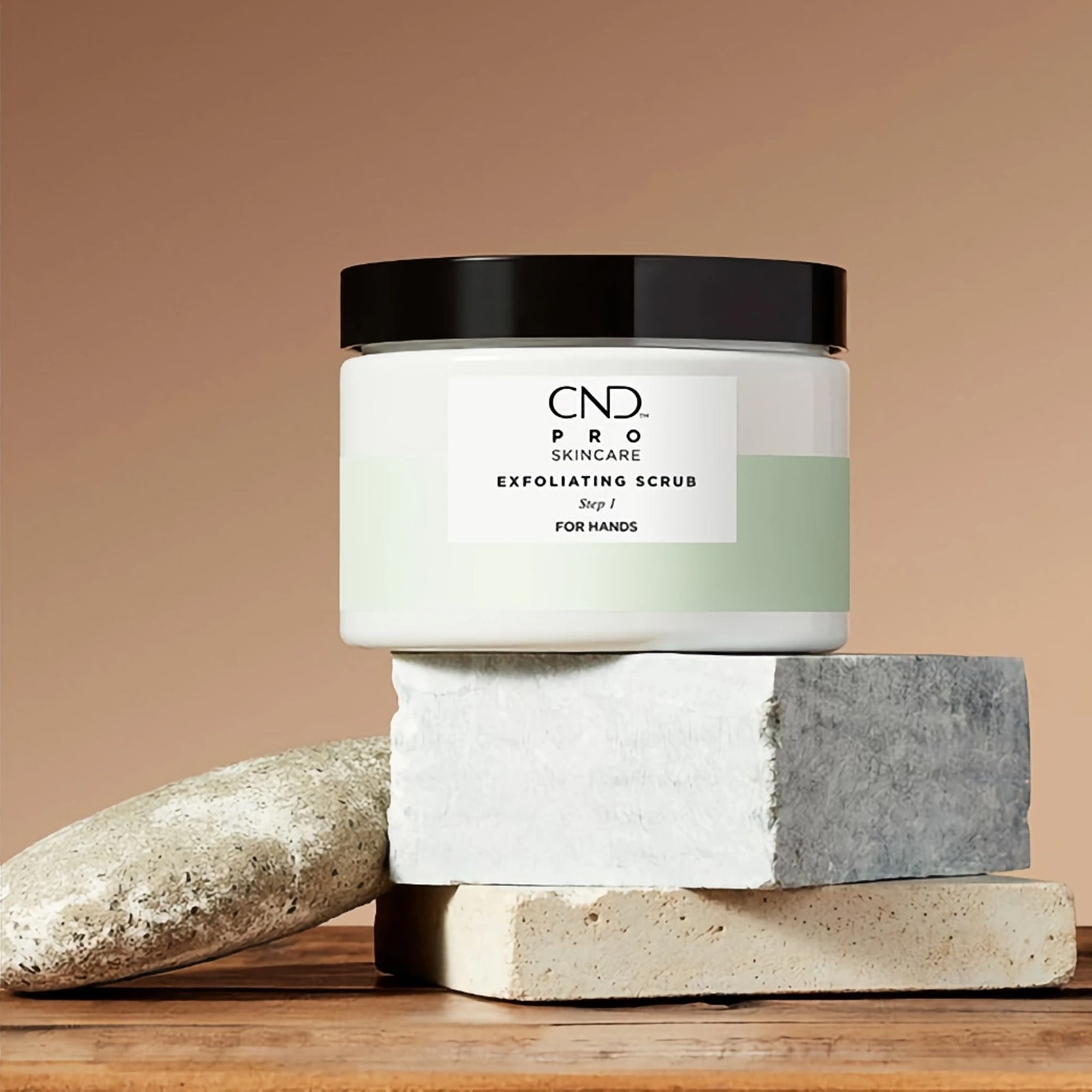 مقشر لليدين برو سكين كير الخطوة 1