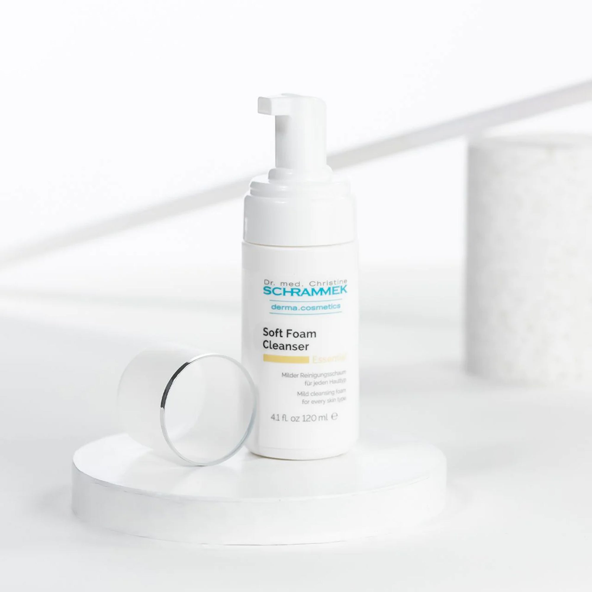 منظف رغوي ناعم