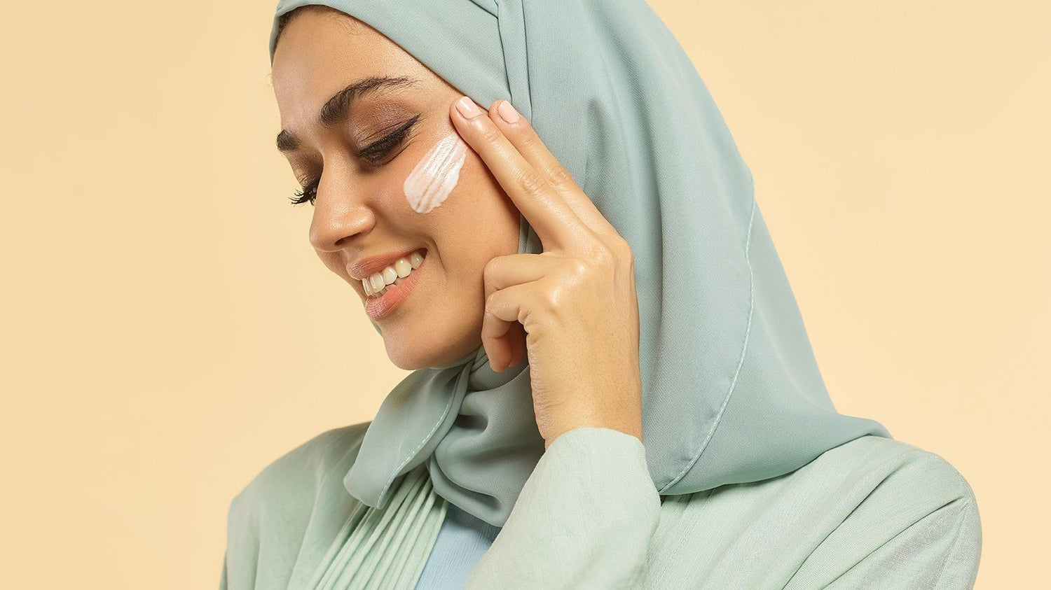 Ramadan Radiance: Nurturing Your Skin Through Fasting