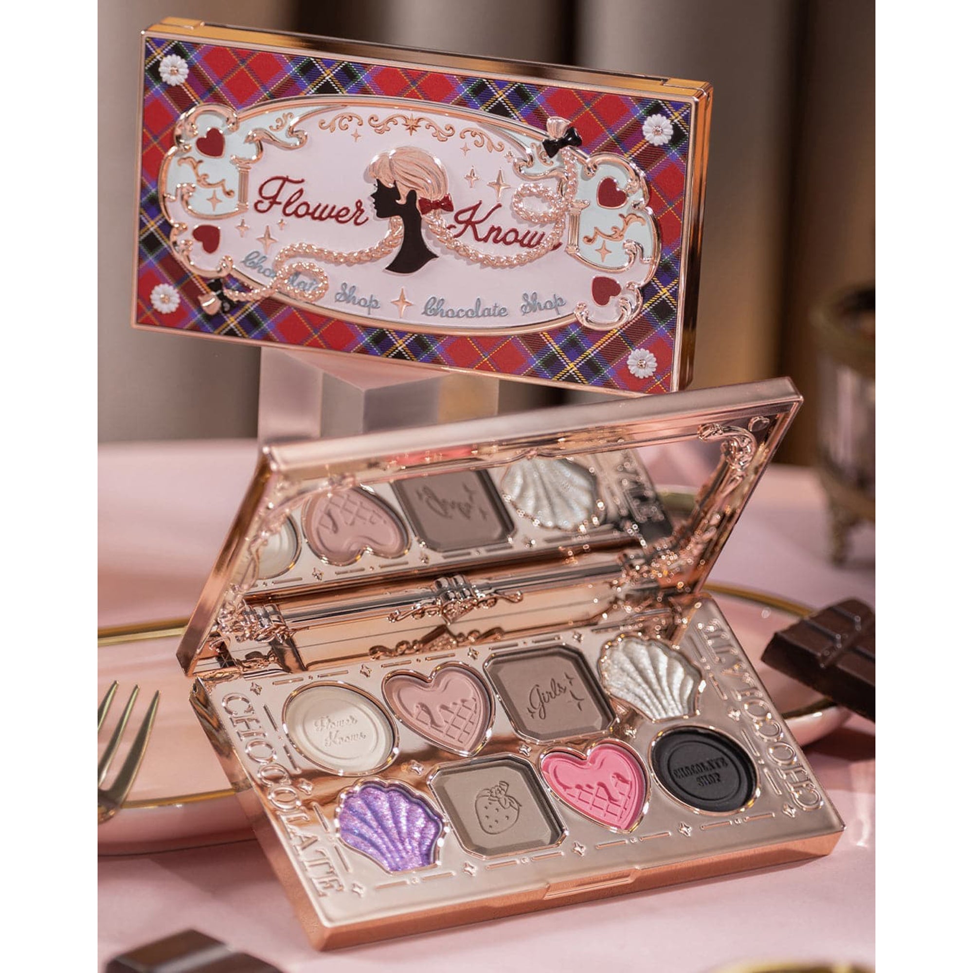 Flower Knows Chocolate Wonder-Shop Eight-Color Eyeshadow Palette | NumberC