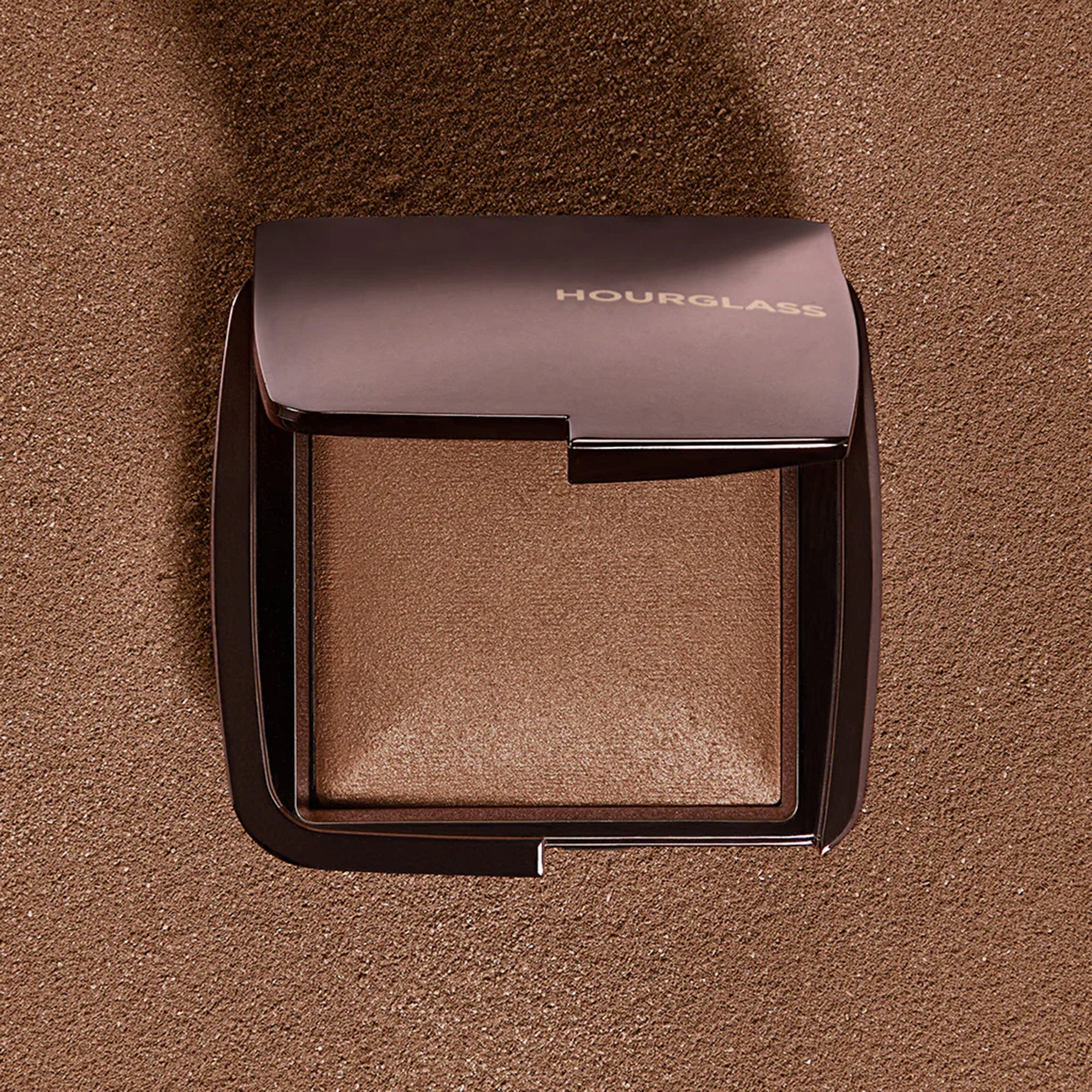 Hourglass Ambient™ Lighting Finishing Powder | NumberC