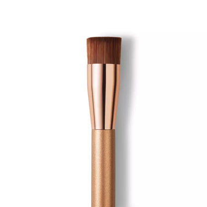 Magic Finish Foundation Brush