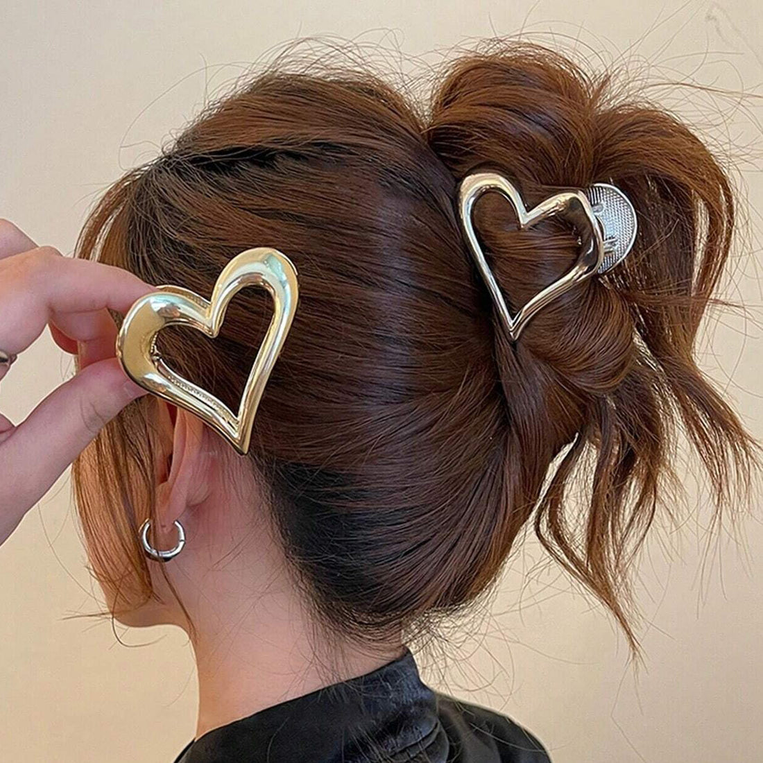 Metallic Heart-Shaped Hair Clip