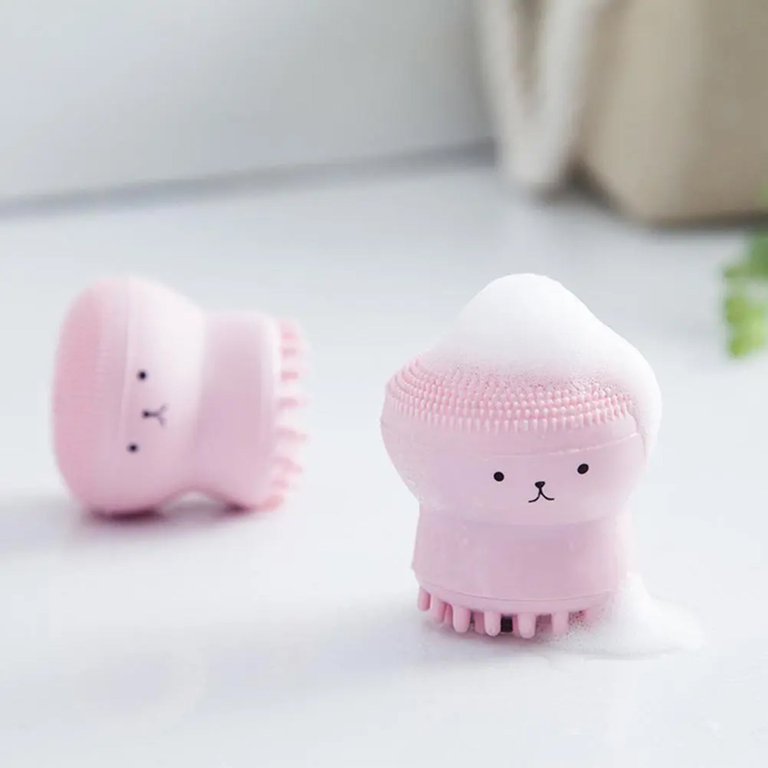 Octopus Facial Cleansing Brush